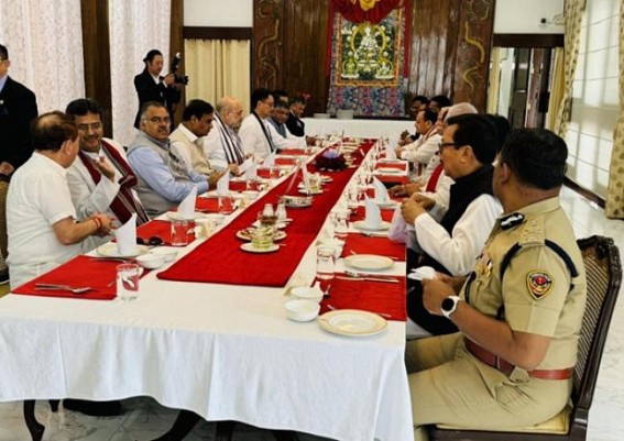 Tripura CM attended Lunch hoisted by Arunachal Governor