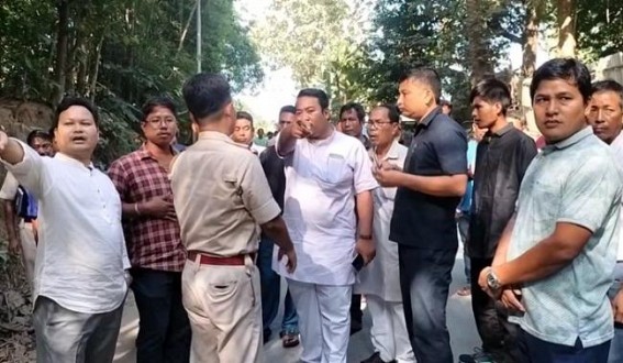 Many BJP activists Injured as Miscreants Attacked Vehicles on way to Takarjala Rally