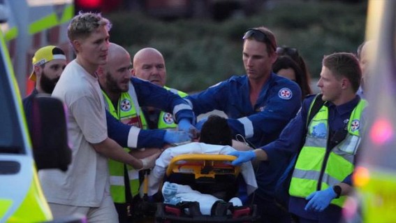 Terror Attack at Jewish Festival left 16 dead, many injured in Australia