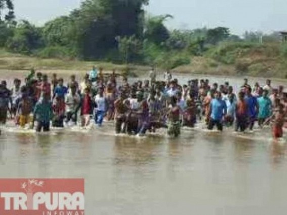 Body of a minor recovered from Gomati River Body of a minor recovered from Gomati River