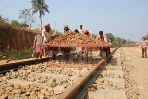 New Indo-Bangla rail link work to begin in April New Indo-Bangla rail link work to begin in April