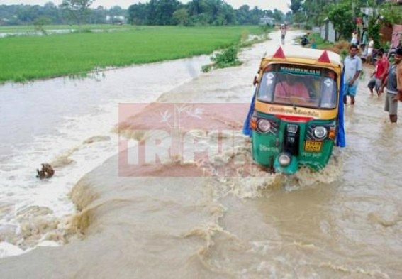 Heavy rain, thunderstorm to hit Tripura, other NE states for next 5 days highly to effect on transport, agriculture : major portions undergoing powercut Heavy rain, thunderstorm to hit Tripura, other NE states for next 5 days highly to effect on transport, agriculture : major portions undergoing powercut