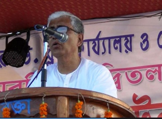 ‘People no more celebrate I-Day happily’ : Manik Sarkar again cried over ‘Cancellation of I-Day speech’ ‘People no more celebrate I-Day happily’ : Manik Sarkar again cried over ‘Cancellation of I-Day speech’