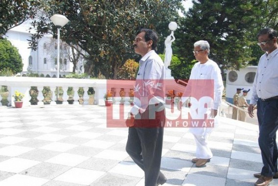 Saffron Wave in Tripura : 20 years incumbent Tripura Leftist CM Manik Sarkar reaches Raj Bhawan to resign ! Saffron Wave in Tripura : 20 years incumbent Tripura Leftist CM Manik Sarkar reaches Raj Bhawan to resign !