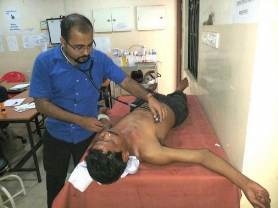 Tripura’s ‘Jungleraj’ continue : Journalist attacked in broad daylight by around 20 miscreants, no arrests yet, Law & Order deteriorates further Tripura’s ‘Jungleraj’ continue : Journalist attacked in broad daylight by around 20 miscreants, no arrests yet, Law & Order deteriorates further