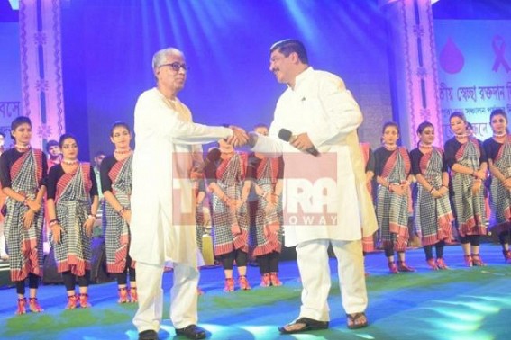 Health Minister honours Ex-CM Manik Sarkar for Tripura's Success-Rate in Blood Donation Campaigning on 'National Voluntary Blood Donation Day', calls for massive Blood Donations in coming days Health Minister honours Ex-CM Manik Sarkar for Tripura's Success-Rate in Blood Donation Campaigning on 'National Voluntary Blood Donation Day', calls for massive Blood Donations in coming days