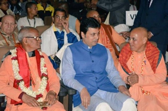 Tripura cripples under unemployment, poverty, lawlessness : Gaffe-prone Biplab Deb masks BJP’s JUMLA under fake Nationalism blanket, continues looting public money with luxurious life Tripura cripples under unemployment, poverty, lawlessness : Gaffe-prone Biplab Deb masks BJP’s JUMLA under fake Nationalism blanket, continues looting public money with luxurious life