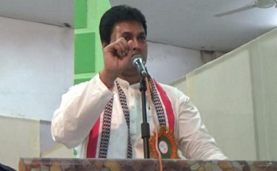 Girls before 18 yrs shouldn’t touch elders feet : Tripura CM Girls before 18 yrs shouldn’t touch elders feet : Tripura CM