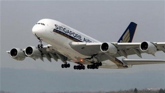 Bomb scare on Mumbai-Singapore flight, F-16s scrambled Bomb scare on Mumbai-Singapore flight, F-16s scrambled