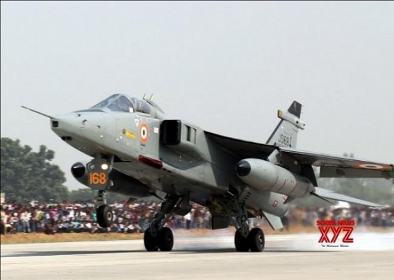 IAF's Jaguar suffers bird hit, lands safely in Ambala IAF's Jaguar suffers bird hit, lands safely in Ambala