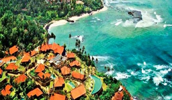 Sri Lanka expecting 100,000 tourists in July: PM Sri Lanka expecting 100,000 tourists in July: PM