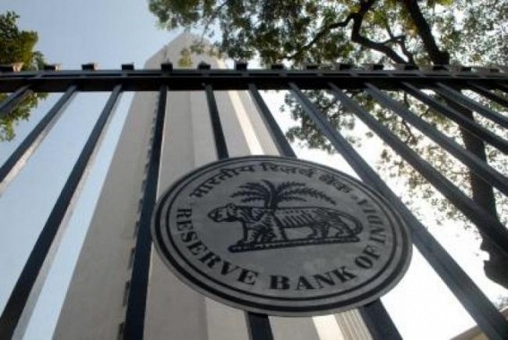 'Centre to complement RBI's efforts to beat slowdown' 'Centre to complement RBI's efforts to beat slowdown'