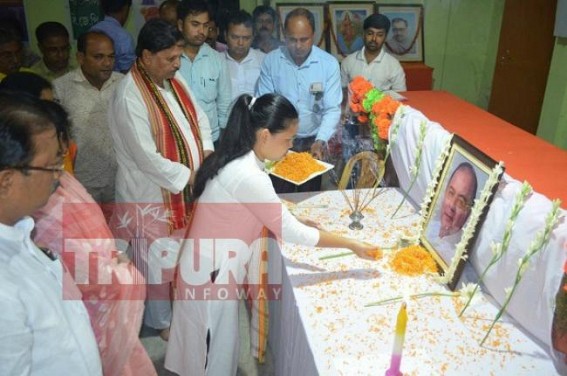 Tripura BJP pays tribute to late Arun Jaitley Tripura BJP pays tribute to late Arun Jaitley