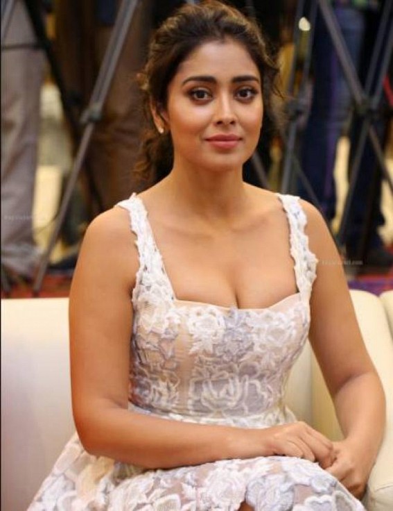 Shriya Saran to perform Kathak in music video Shriya Saran to perform Kathak in music video