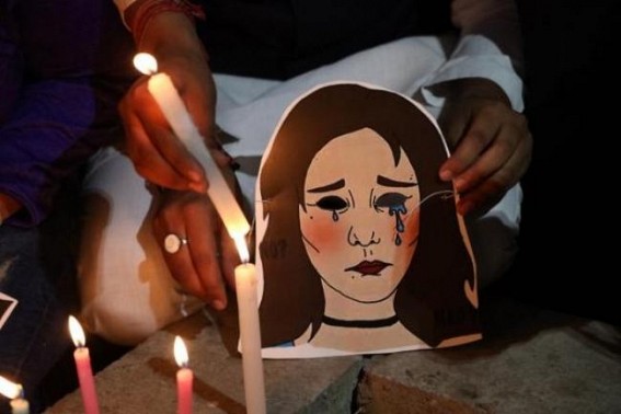 Activist Annu Dubey detained in Lucknow Activist Annu Dubey detained in Lucknow