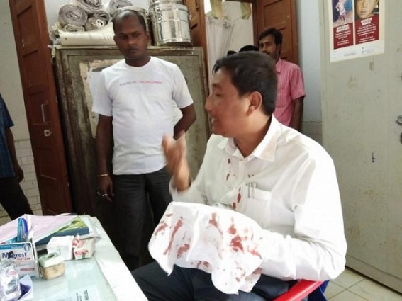 Two CPI-M leaders severely injured in Gandachera in BJP attack, Congress rally attacked at Sonamura : CPI-M condemns Two CPI-M leaders severely injured in Gandachera in BJP attack, Congress rally attacked at Sonamura : CPI-M condemns