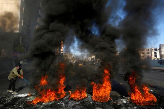 Areas blocked by anti-govt protesters in Iraq reopened Areas blocked by anti-govt protesters in Iraq reopened