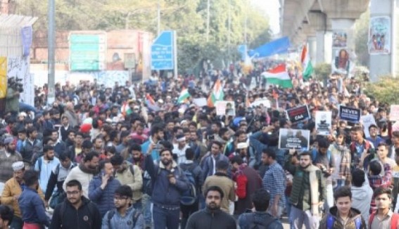 Delhi HC notice to Centre on plea in Jamia violence Delhi HC notice to Centre on plea in Jamia violence