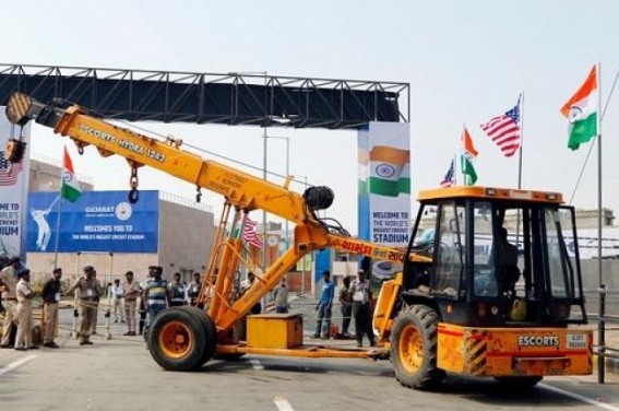 Entry Gate Of Ahmedabad's Motera Stadium Collapses Ahead Of Donald Trump's Visit Entry Gate Of Ahmedabad's Motera Stadium Collapses Ahead Of Donald Trump's Visit