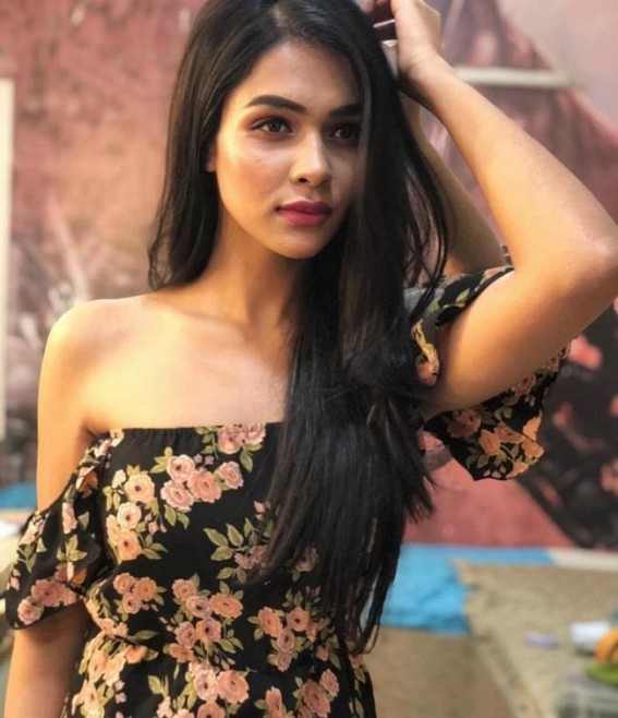 Charvi Saraf wants 'social media' distancing Charvi Saraf wants 'social media' distancing