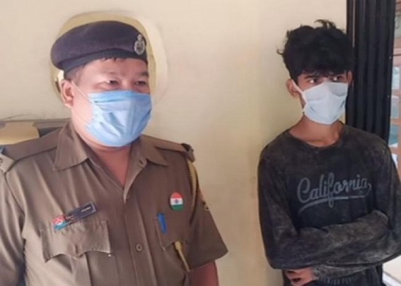 Boy detained by Police after locals of Chandrapur TATA Kalibari accused him a Drug-Addict, Police verifying locals' claims Boy detained by Police after locals of Chandrapur TATA Kalibari accused him a Drug-Addict, Police verifying locals' claims
