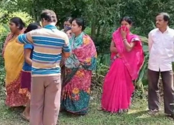 30 years old man's hanging body was found, Suspected as Murder 30 years old man's hanging body was found, Suspected as Murder