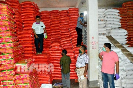 Shop sealed for illegal stocks, poor quality of commodities Shop sealed for illegal stocks, poor quality of commodities