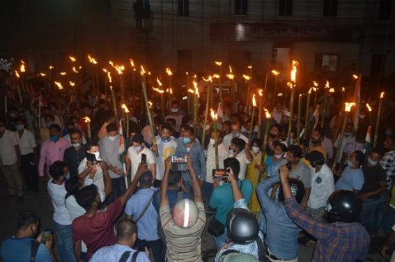 Congress sets nationwide agitation against Farm Bill 2020, torchlight procession in Agartala Congress sets nationwide agitation against Farm Bill 2020, torchlight procession in Agartala