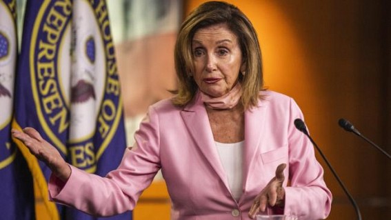 Woman trying to 'sell Pelosi's laptop to Russians' arrested Woman trying to 'sell Pelosi's laptop to Russians' arrested