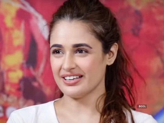 Yuvika Chaudhary apologises for casteist remark in video Yuvika Chaudhary apologises for casteist remark in video