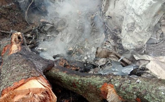 Military chopper crashes in TN, Gen Bipin Rawat on board Military chopper crashes in TN, Gen Bipin Rawat on board