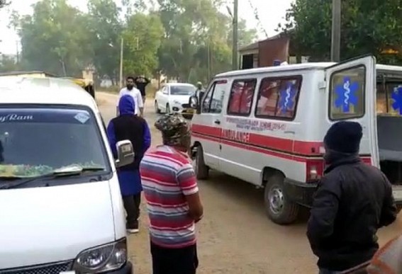 2 injured allegedly in BSF Firing in Boxanagar, Hospitalized 2 injured allegedly in BSF Firing in Boxanagar, Hospitalized