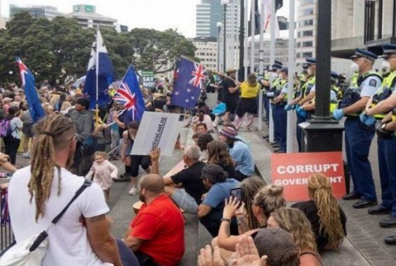New Zealand's anti-vaccine mandate protest continues New Zealand's anti-vaccine mandate protest continues