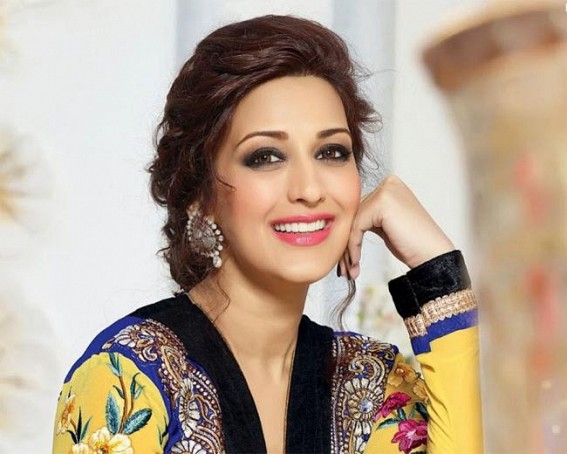 Sonali Bendre joins panel of judges on 'DID Li'l Masters 5' Sonali Bendre joins panel of judges on 'DID Li'l Masters 5'
