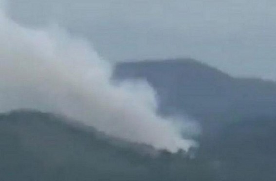 Plane with 133 people on board crashes in China Plane with 133 people on board crashes in China