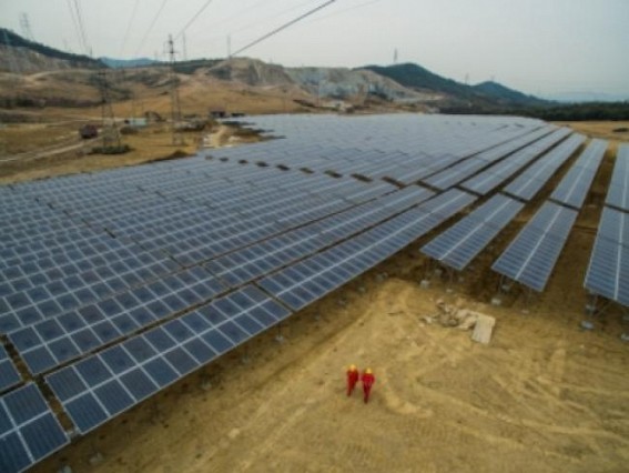 TN: Solar panels on govt office rooftops to generate 10 MW power TN: Solar panels on govt office rooftops to generate 10 MW power