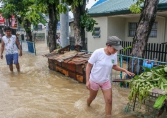 Floods in Philippines kill 32 Floods in Philippines kill 32