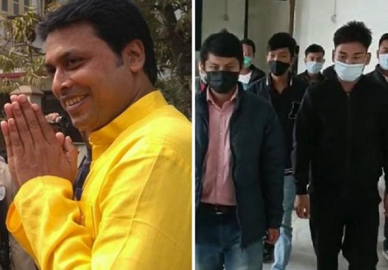 CM’s Convoy Disruption: Turmoil in Tripura Politics over Police Tortures on Students CM’s Convoy Disruption: Turmoil in Tripura Politics over Police Tortures on Students