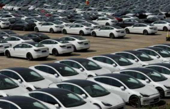 EU formally bans gas and diesel car sales from 2035 EU formally bans gas and diesel car sales from 2035