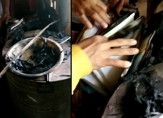 Post Poll Violence : Tipra Motha Party Worker’s House set on Fire by Miscreants in Dhanpur Post Poll Violence : Tipra Motha Party Worker’s House set on Fire by Miscreants in Dhanpur