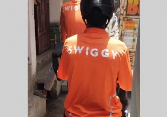 US-based Invesco further slashes Swiggy's valuation to $5.5 bn US-based Invesco further slashes Swiggy's valuation to $5.5 bn