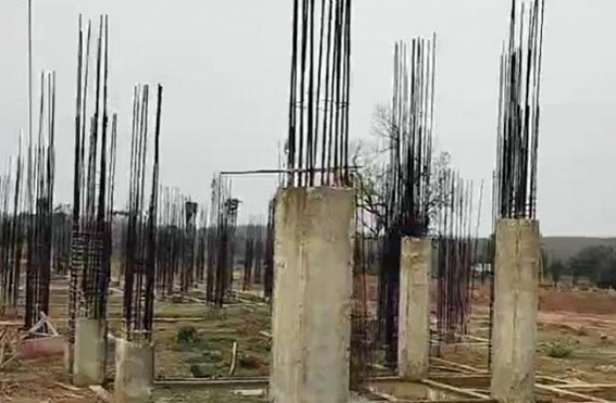 Money Extortion allegation : 3 Lakhs allegedly demanded from a construction company, work stopped for private school Money Extortion allegation : 3 Lakhs allegedly demanded from a construction company, work stopped for private school