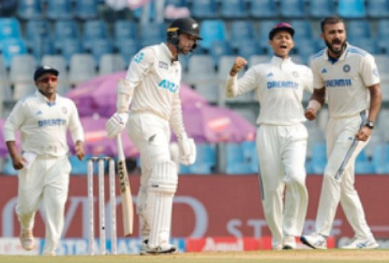 3rd Test: New Zealand reach 26/1 at tea after bowling out India for 263 3rd Test: New Zealand reach 26/1 at tea after bowling out India for 263