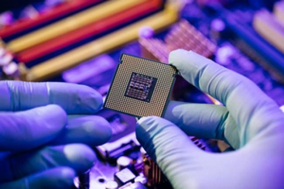 US unveils new package of chip export controls against China US unveils new package of chip export controls against China