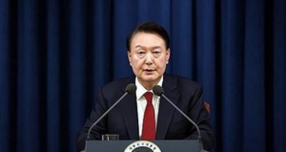 S.Korea President Yoon ends emergency martial law following Nat'l Assembly pushback S.Korea President Yoon ends emergency martial law following Nat'l Assembly pushback