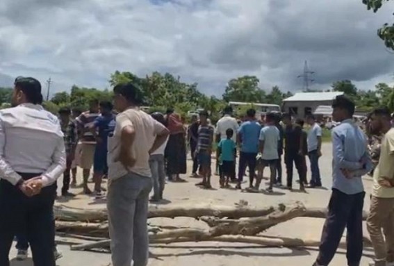 One dead in Road Accident : Protest in Sidhai One dead in Road Accident : Protest in Sidhai